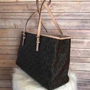 Michael Kors tote